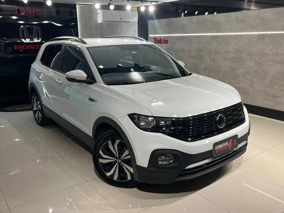 VOLKSWAGEN T-CROSS 1.0 200 TSI TOTAL FLEX COMFORTLINE AUTOMÁTICO VOLKSWAGEN T-CROSS 1.0 200 TSI TOTAL FLEX COMFORTLINE AUTOMÁTICO